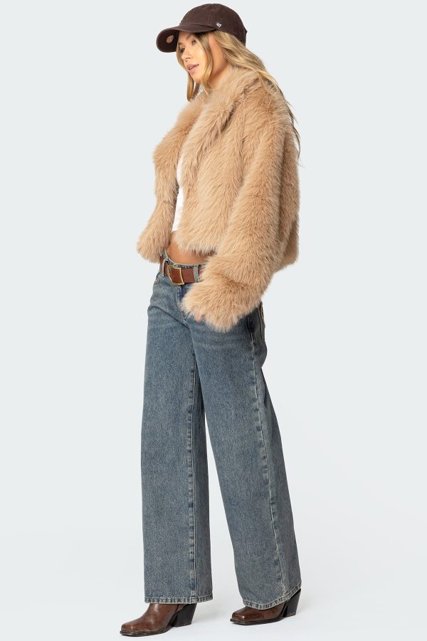 Sierra Oversized Faux Fur Jacket - Image 4